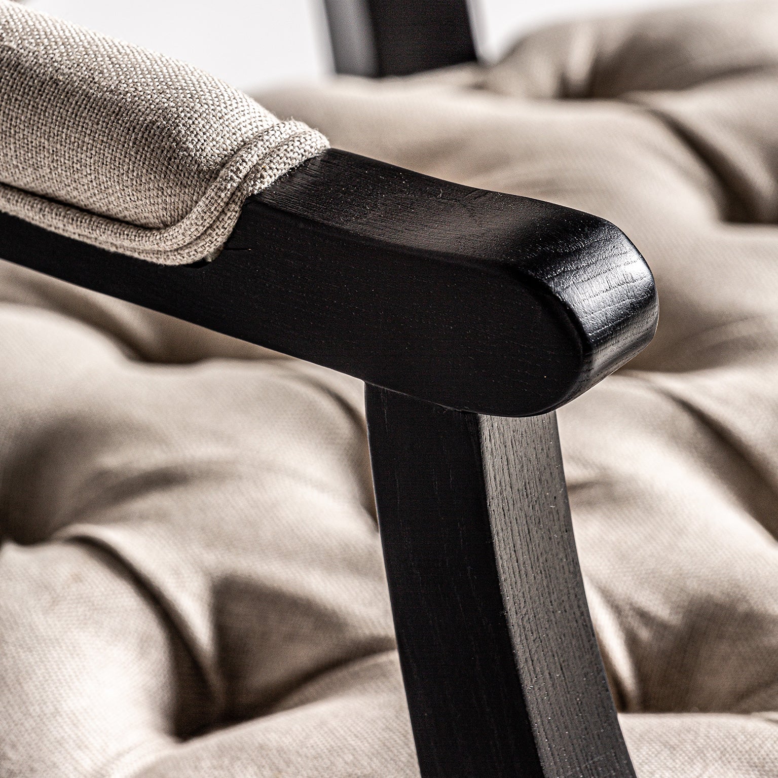 JENA CHAIR